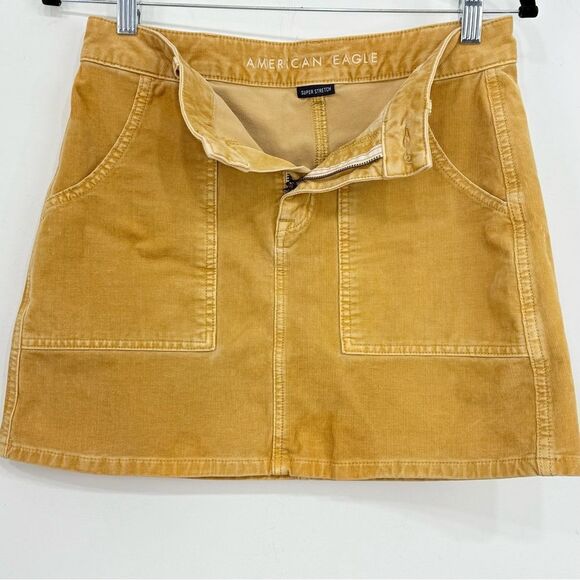 American Eagle Golden Tan Corduroy Patch Pocket Super Stretch Mini Skirt - Picture 11 of 16